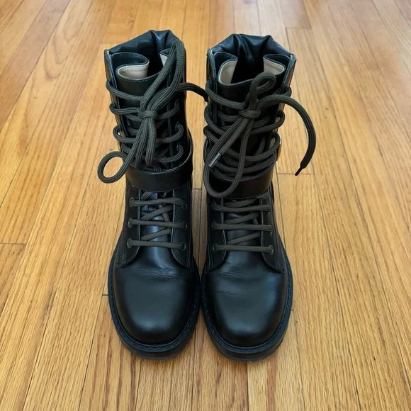 CHLOE Combat Boots (Dark Khaki, 35) - Picture 3 of 5